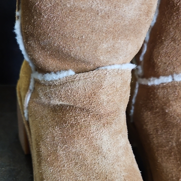 UGG Kasen tall Tan Suede Boots with White Fur Trim size 6 - Picture 6 of 11